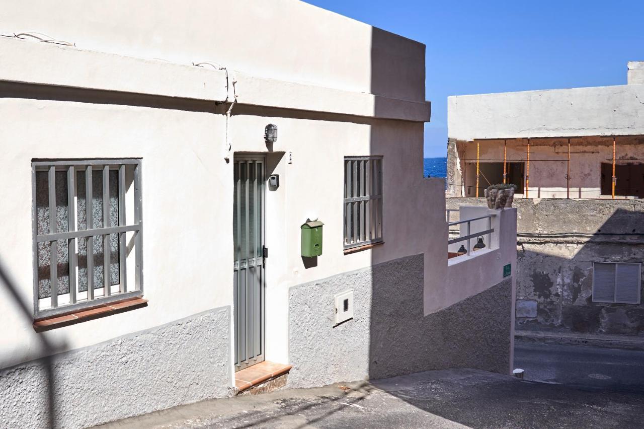 Beautiful Apartment In Front Of The Sea !!!! El Escobonal المظهر الخارجي الصورة